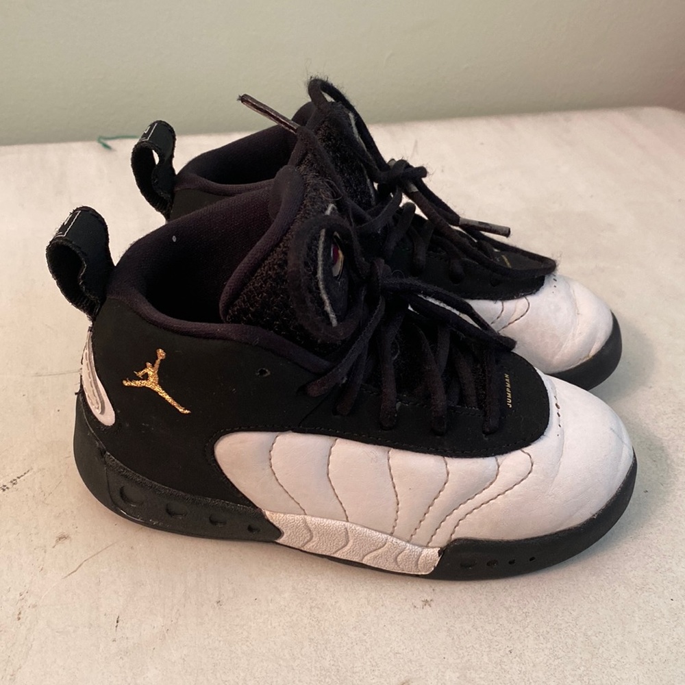 Jordan Jumpman kids shoes